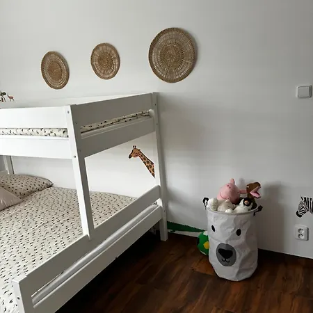 Nyaraló Prazdninovy Dum Majka *